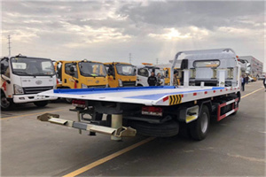 下陆汽车救援补胎